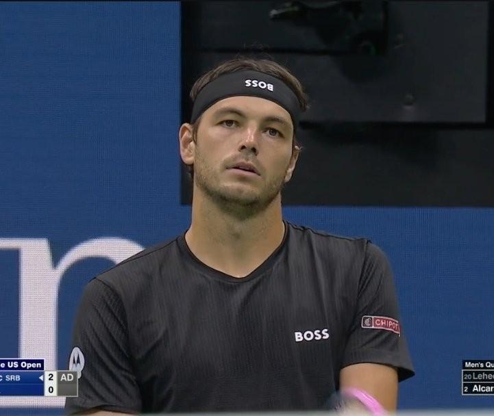 V体育官网-在场上发带戴反，弗里茨：怎么没人提醒我