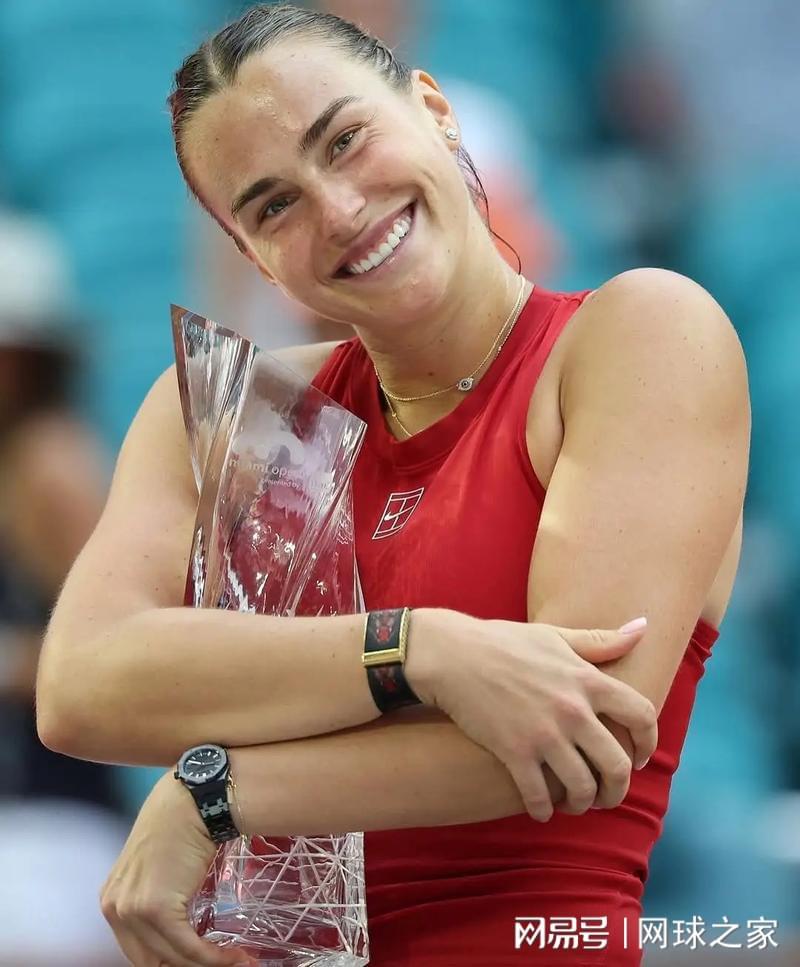 从2009年到现在，凡夺布里斯班冠军者必饮恨澳网